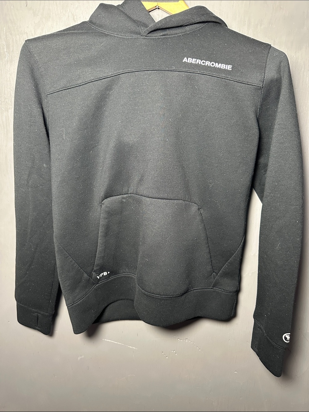 Abercrombie & Fitch Black Crewneck Hoodie with Subtle Logo